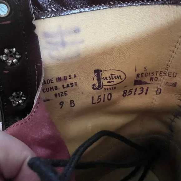 Justin Boots Women's Burgundy Lace Up Boots - Picture 5 of 5